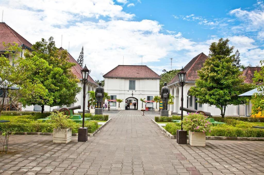 Hotel Smedi Coliving Yogyakarta Exterior foto