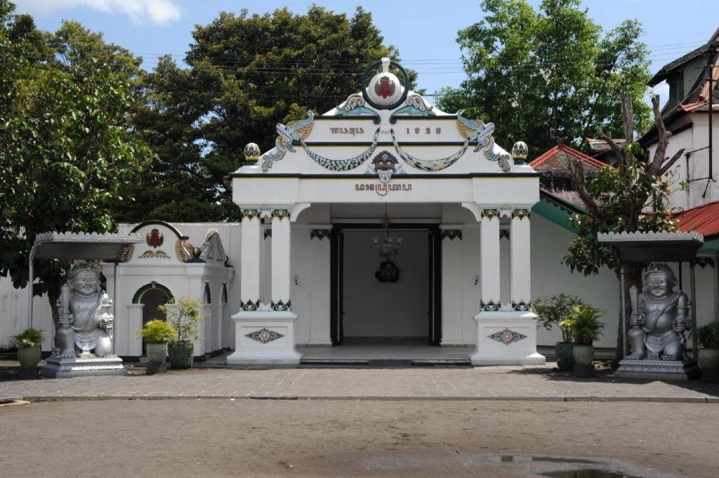 Hotel Smedi Coliving Yogyakarta Exterior foto